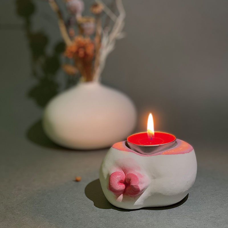 Candle Holder [Lip]